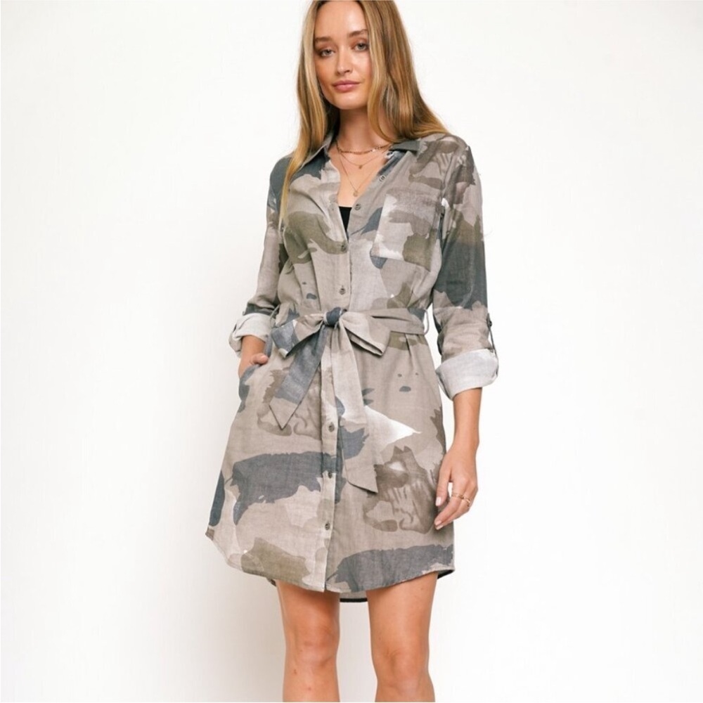 NWT Mystree Gray Camouflage Long Sleeve Dress